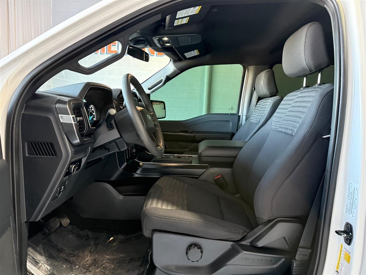 Ford F-150 XL SuperCrew 5.5-ft. Bed 4WD 2023