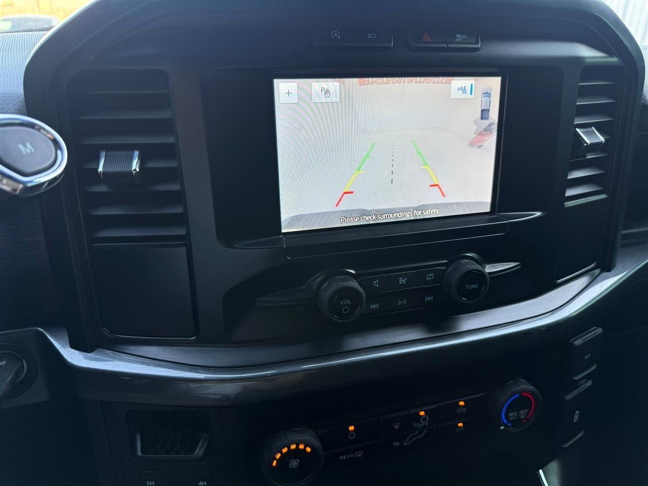 Ford F-150 XL SuperCrew 5.5-ft. Bed 4WD 2023