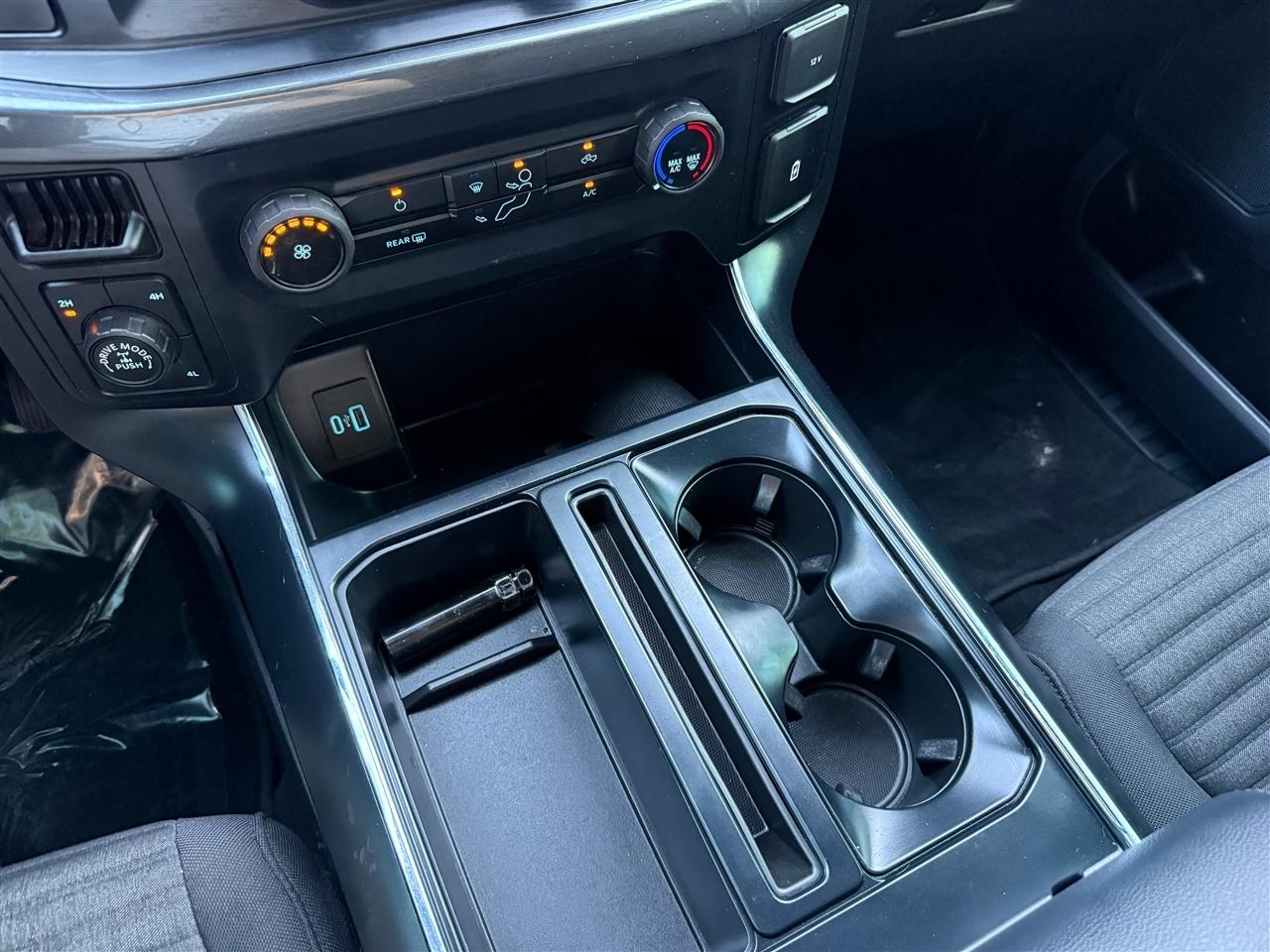 Ford F-150 XL SuperCrew 5.5-ft. Bed 4WD 2023