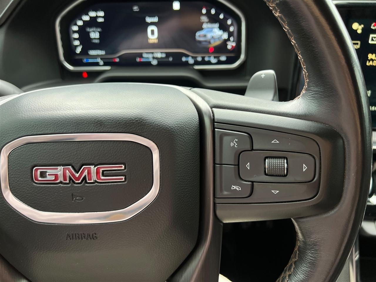 GMC Sierra 1500 AT4 Crew Cab 4WD 2023