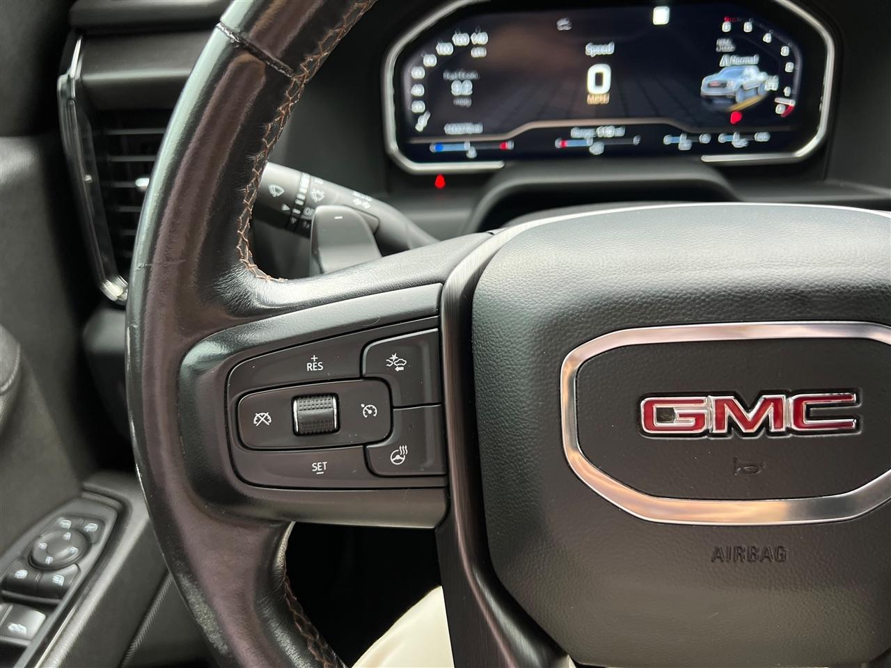 GMC Sierra 1500 AT4 Crew Cab 4WD 2023