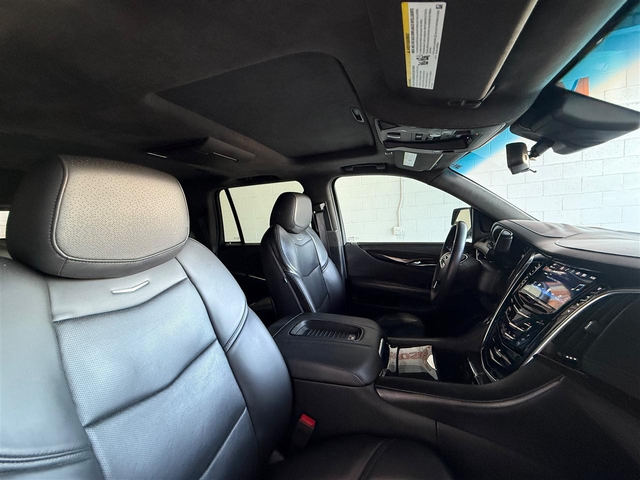 Cadillac Escalade Platinum 4WD 2020