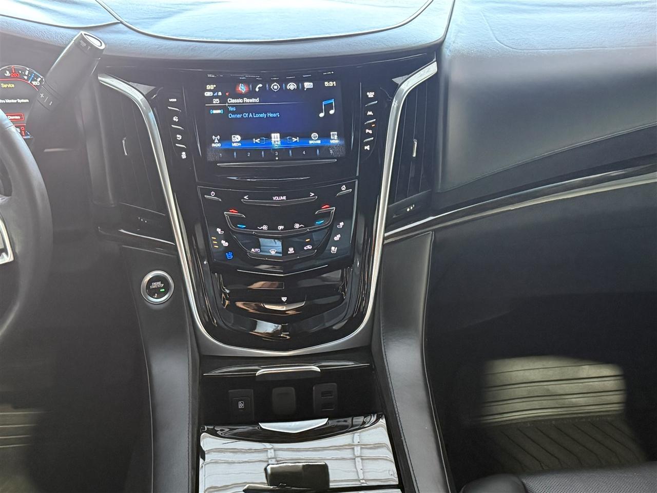 Cadillac Escalade Platinum 4WD 2020