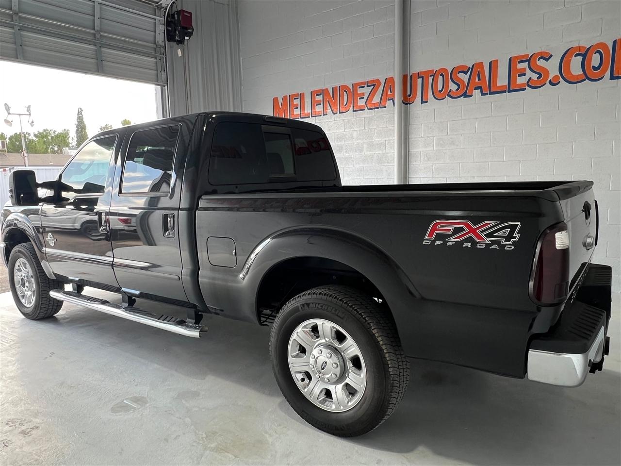 Ford F-250 SD Lariat Crew Cab 4WD 2015