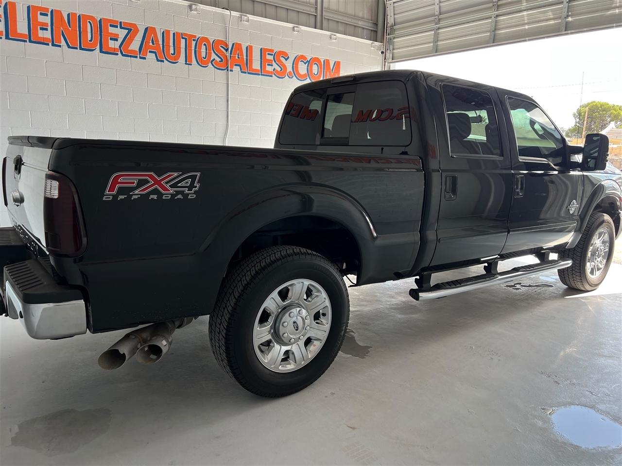 Ford F-250 SD Lariat Crew Cab 4WD 2015