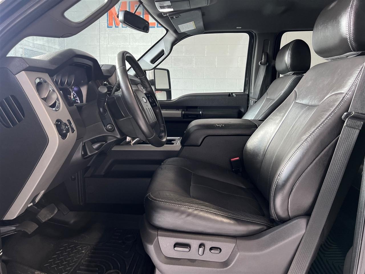 Ford F-250 SD Lariat Crew Cab 4WD 2015