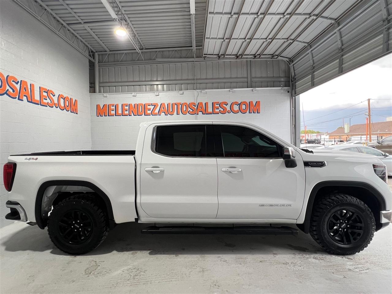 GMC Sierra 1500 SLE Crew Cab 4WD 2023
