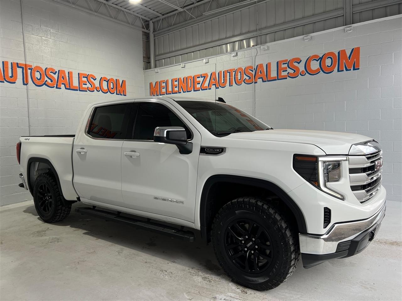 GMC Sierra 1500 SLE Crew Cab 4WD 2023