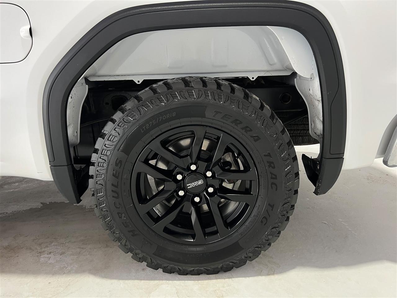 GMC Sierra 1500 SLE Crew Cab 4WD 2023