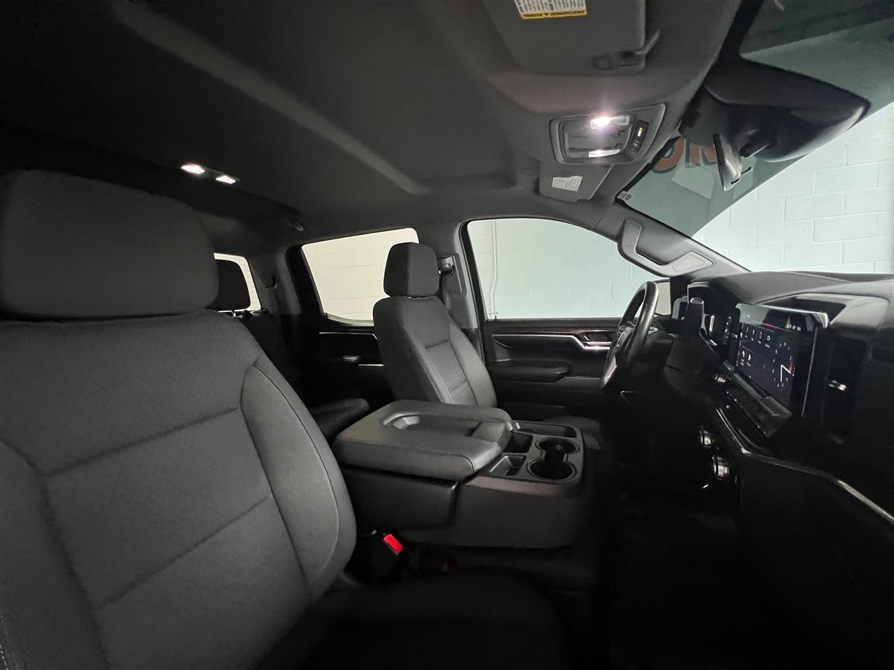 GMC Sierra 1500 SLE Crew Cab 4WD 2023