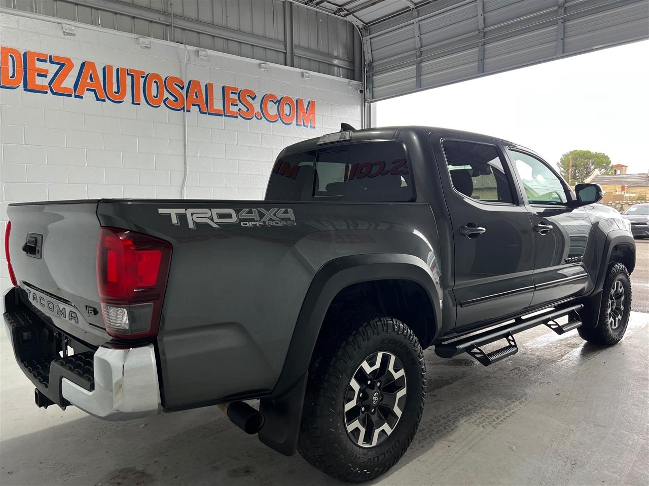Toyota Tacoma SR5 Double Cab Long Bed V6 6AT 4WD 2018