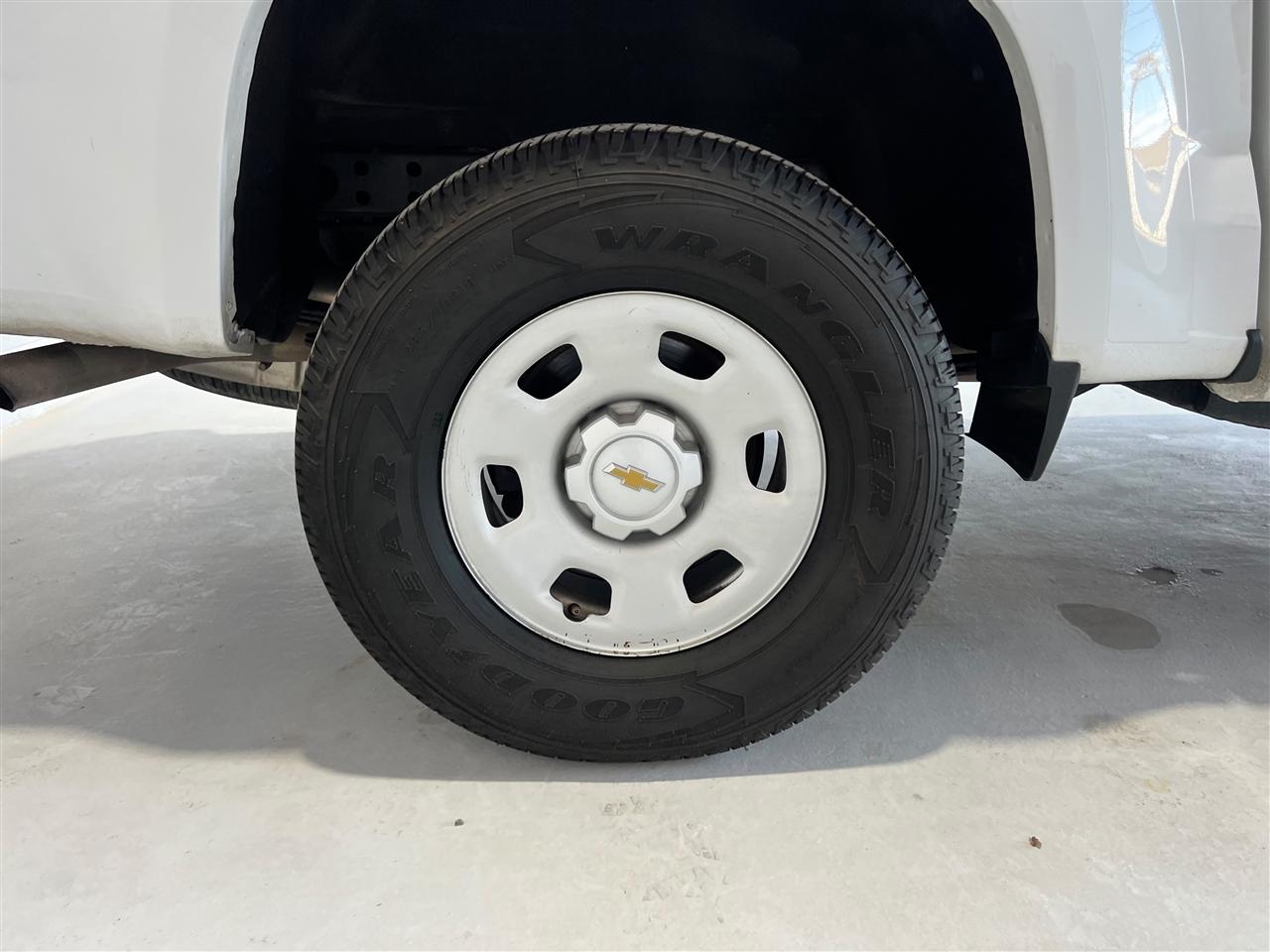 Chevrolet Colorado Work Truck Crew Cab 4WD Long Box 2020