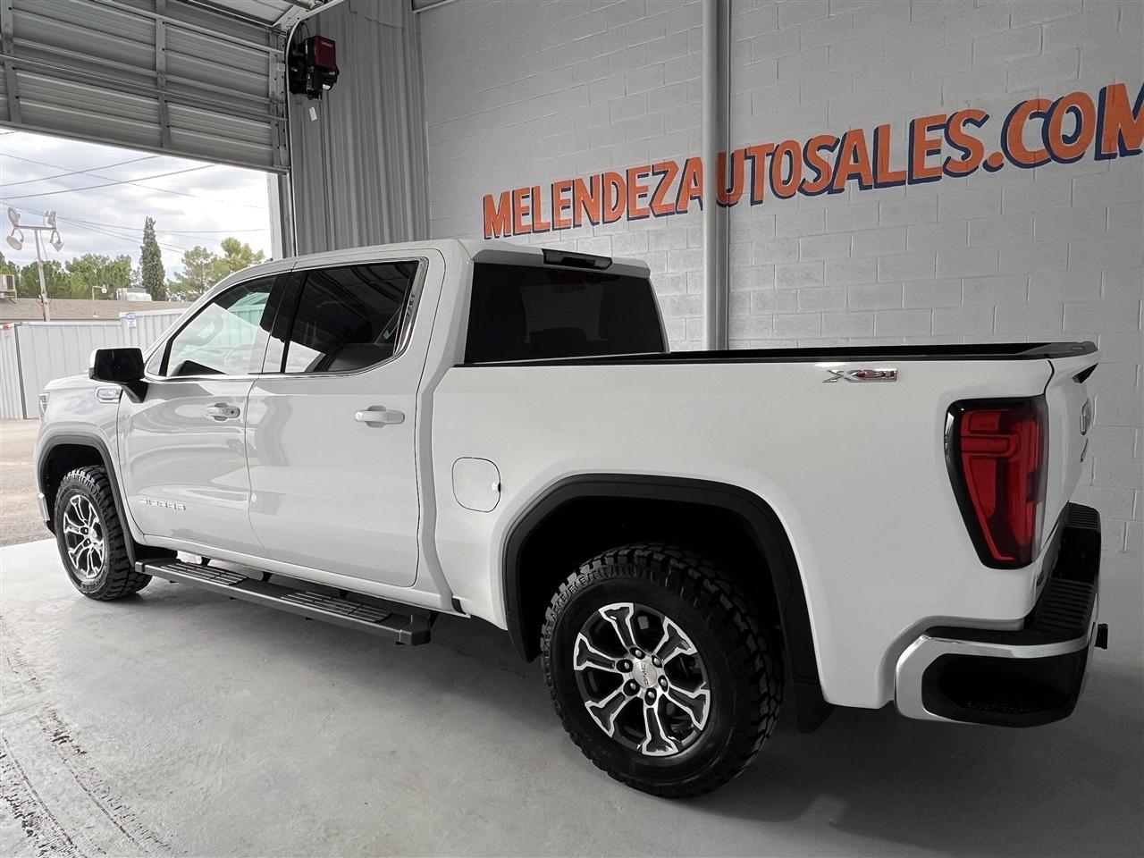 GMC Sierra 1500 SLE Crew Cab 4WD 2023