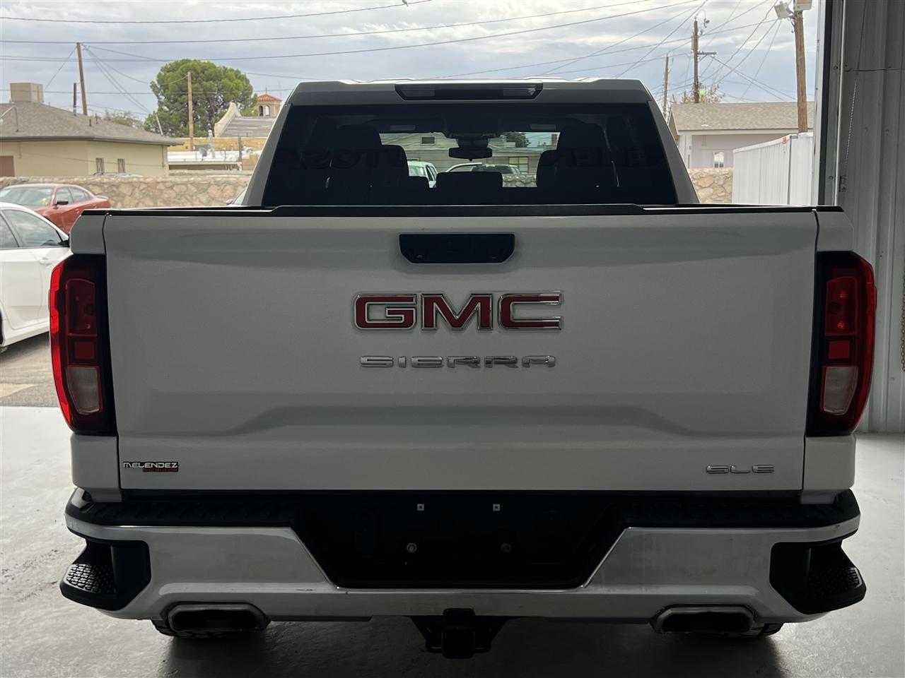 GMC Sierra 1500 SLE Crew Cab 4WD 2023