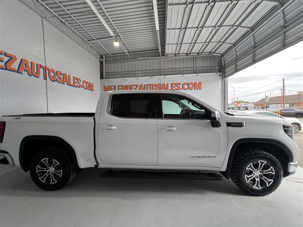 GMC Sierra 1500 SLE Crew Cab 4WD 2023