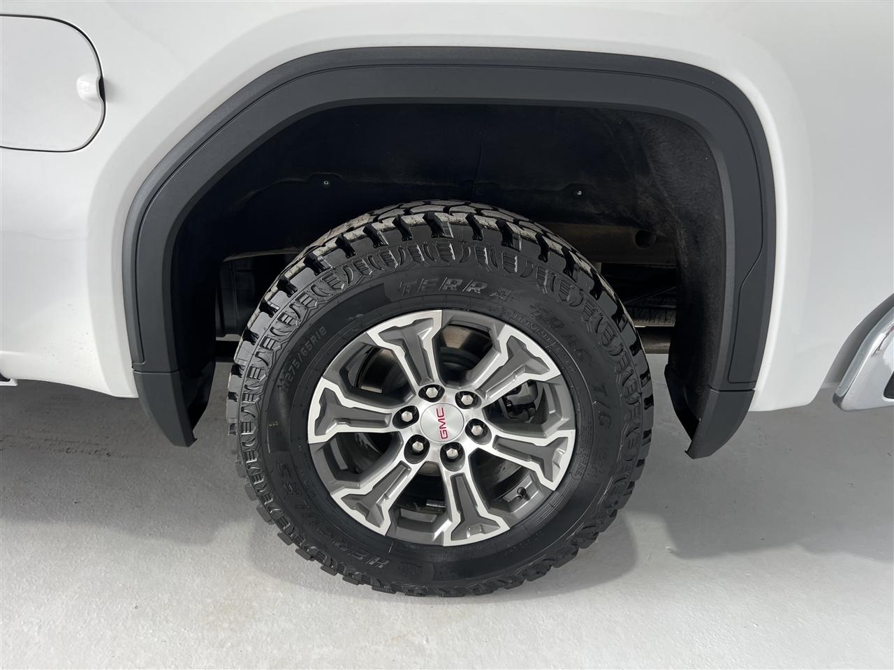 GMC Sierra 1500 SLE Crew Cab 4WD 2023
