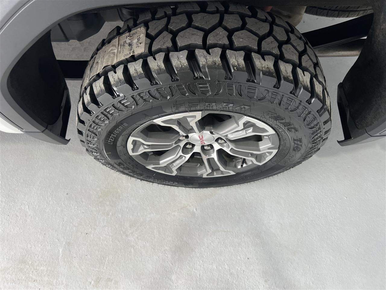 GMC Sierra 1500 SLE Crew Cab 4WD 2023
