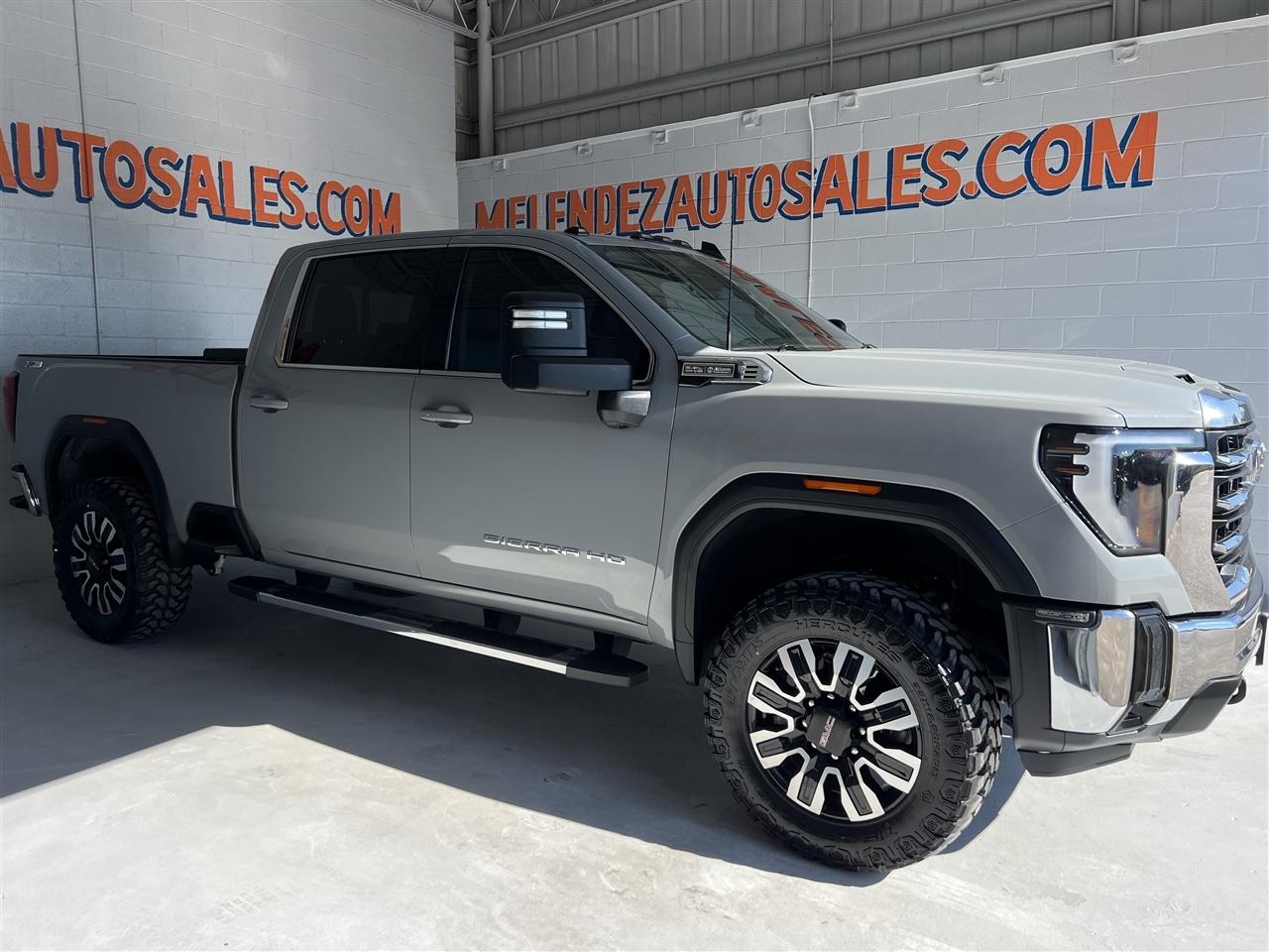GMC Sierra 2500HD SLE Crew Cab 4WD 2024