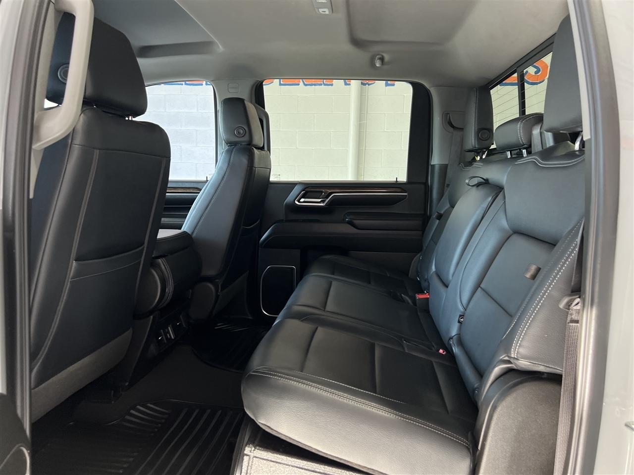 GMC Sierra 2500HD SLE Crew Cab 4WD 2024