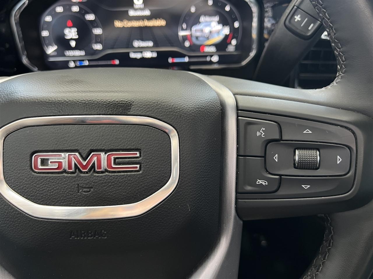 GMC Sierra 2500HD SLE Crew Cab 4WD 2024