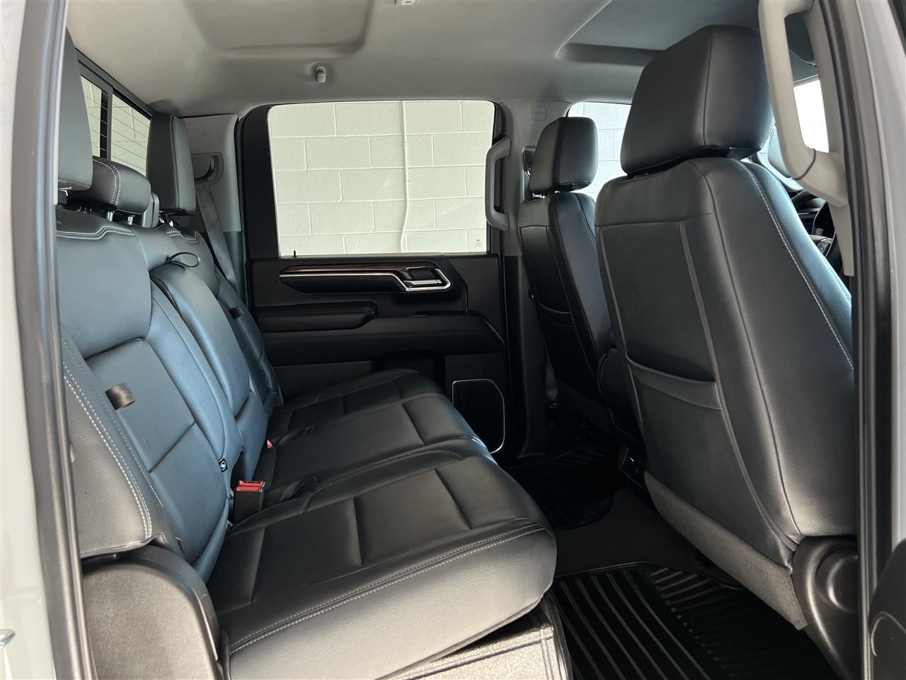 GMC Sierra 2500HD SLE Crew Cab 4WD 2024