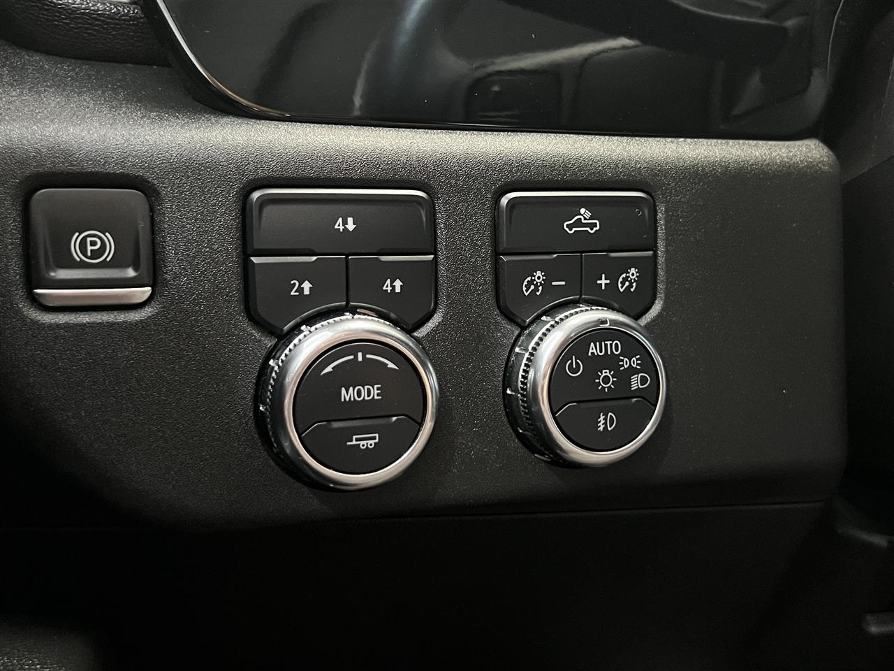 GMC Sierra 2500HD SLE Crew Cab 4WD 2024