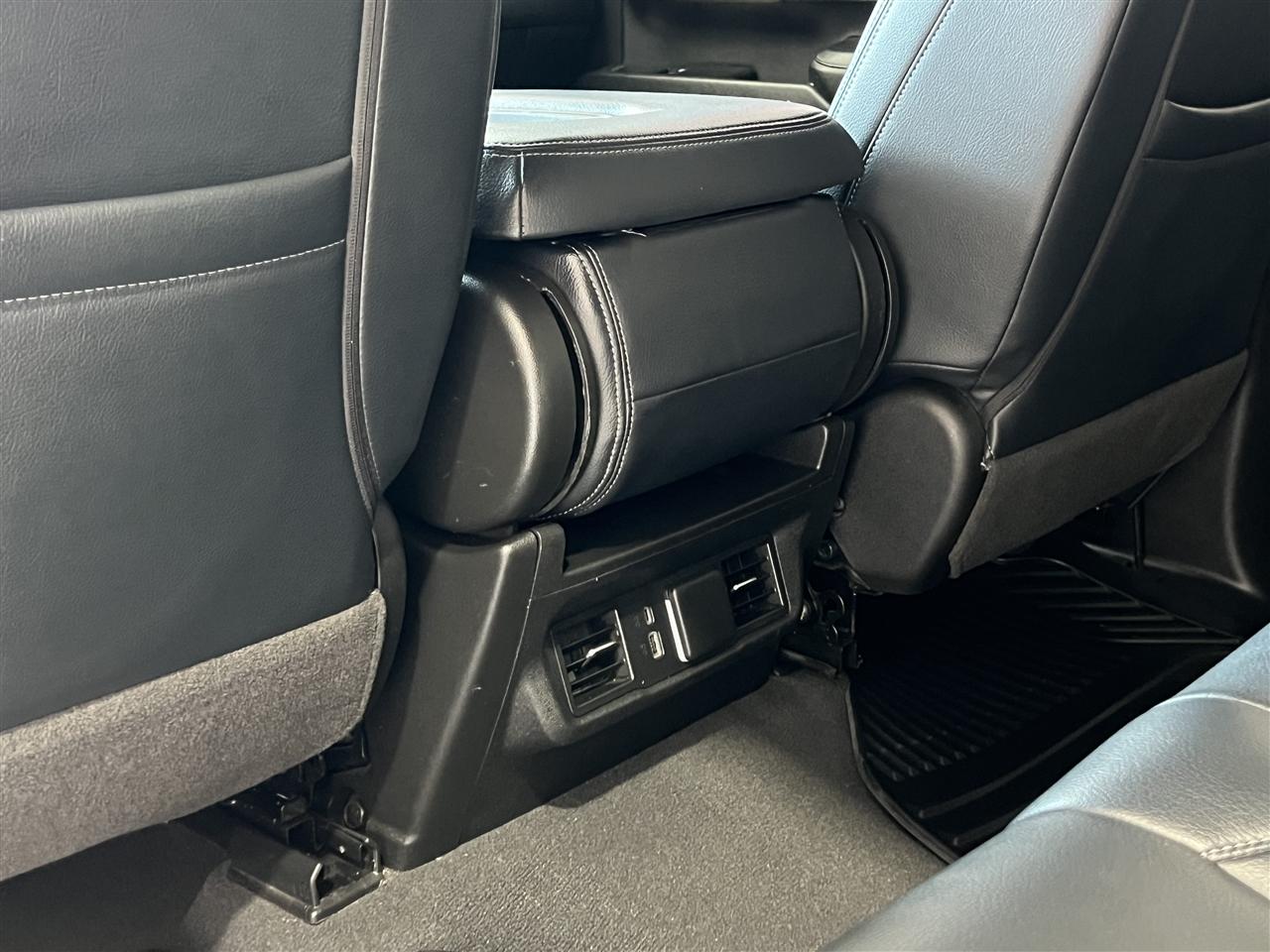 GMC Sierra 2500HD SLE Crew Cab 4WD 2024