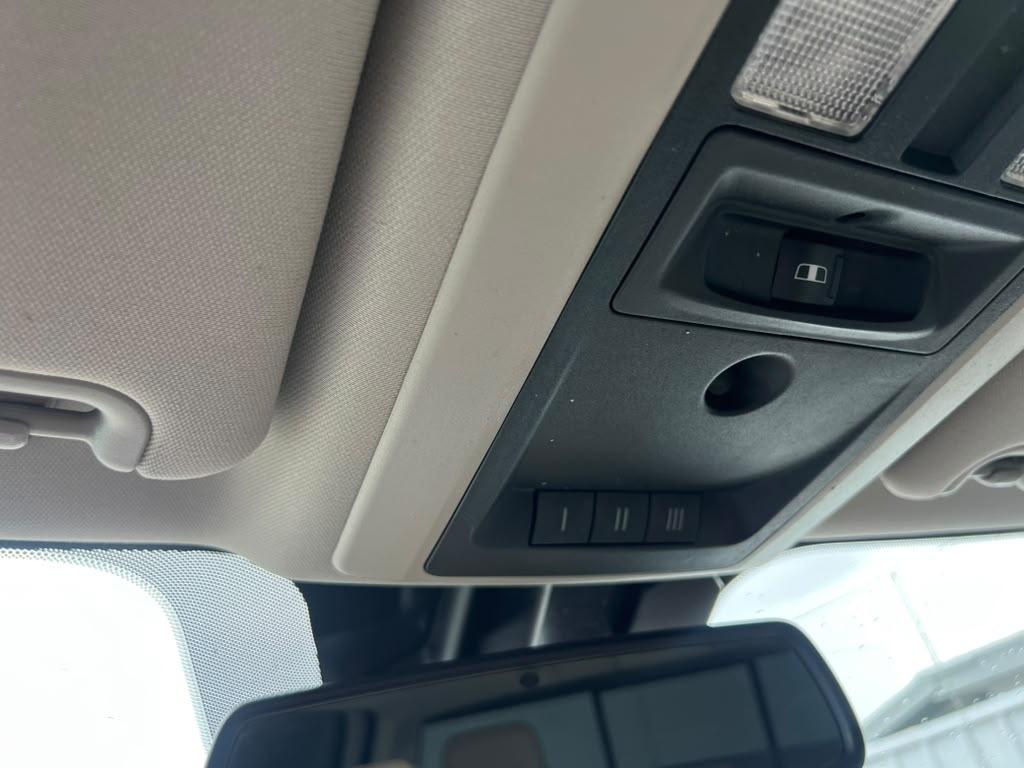 RAM 1500 SLT Crew Cab SWB 4WD 2018