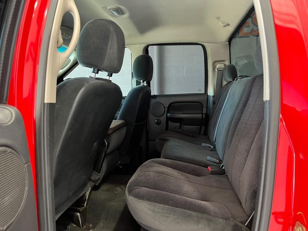 Dodge Ram 1500 SLT Quad Cab Long Bed 4WD 2005