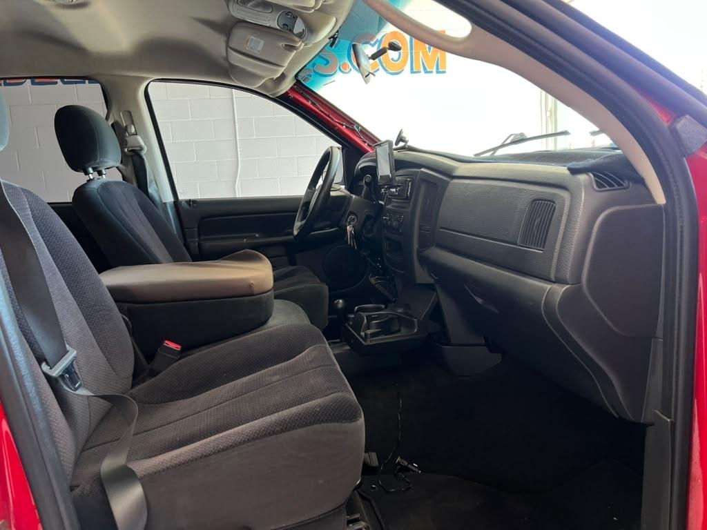 Dodge Ram 1500 SLT Quad Cab Long Bed 4WD 2005