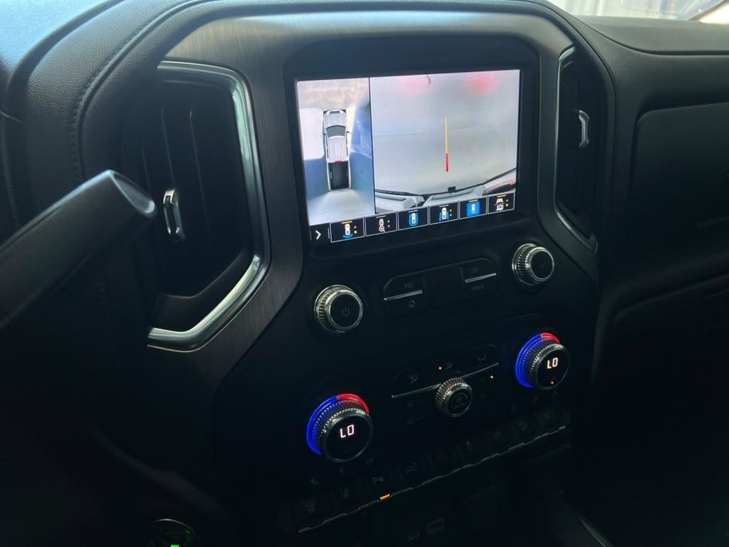 GMC Sierra 2500HD Denali Crew Cab 4WD SB 2022