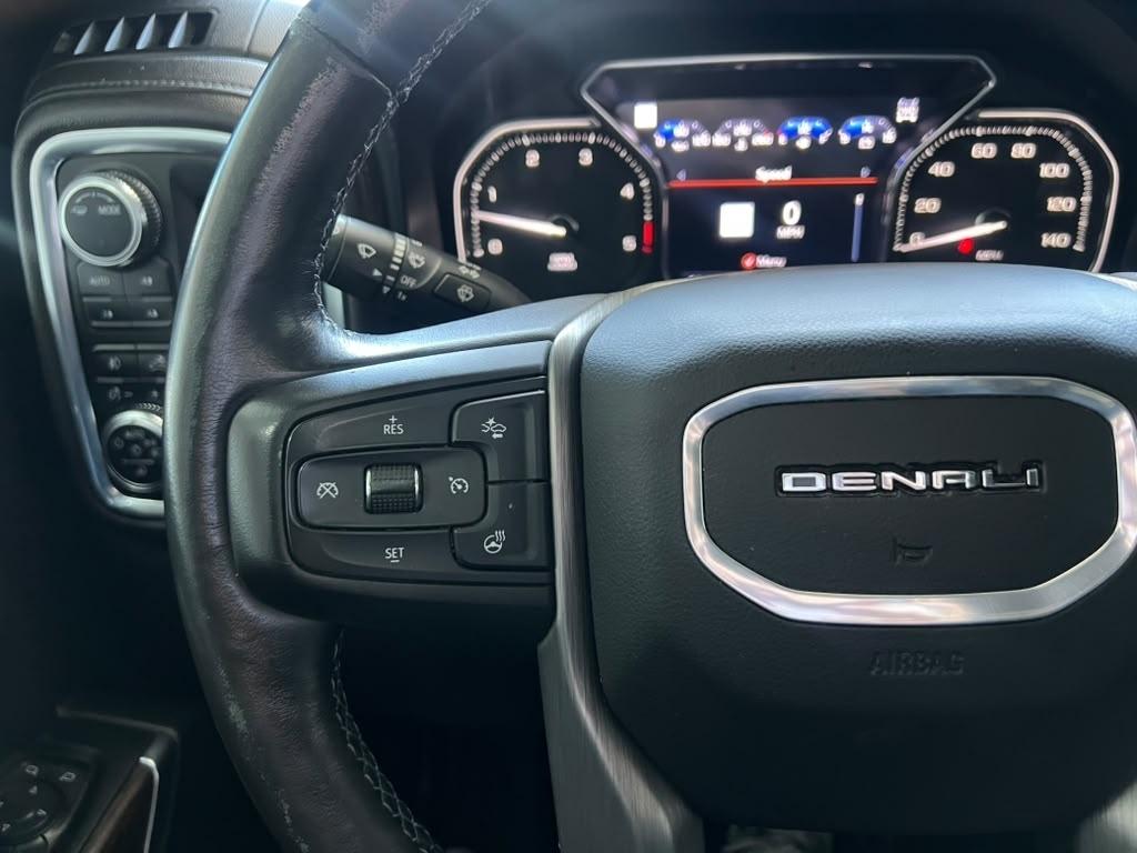 GMC Sierra 2500HD Denali Crew Cab 4WD SB 2022