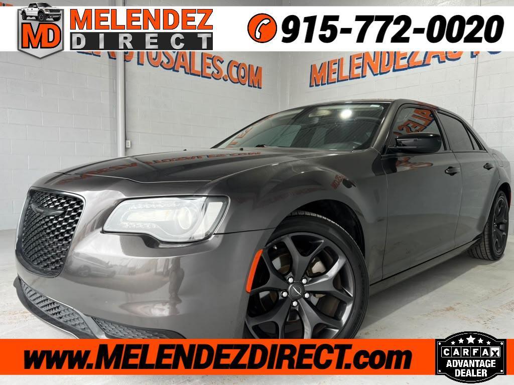 Chrysler 300 Touring 2023