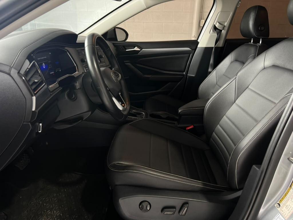 Volkswagen Jetta SE 2023