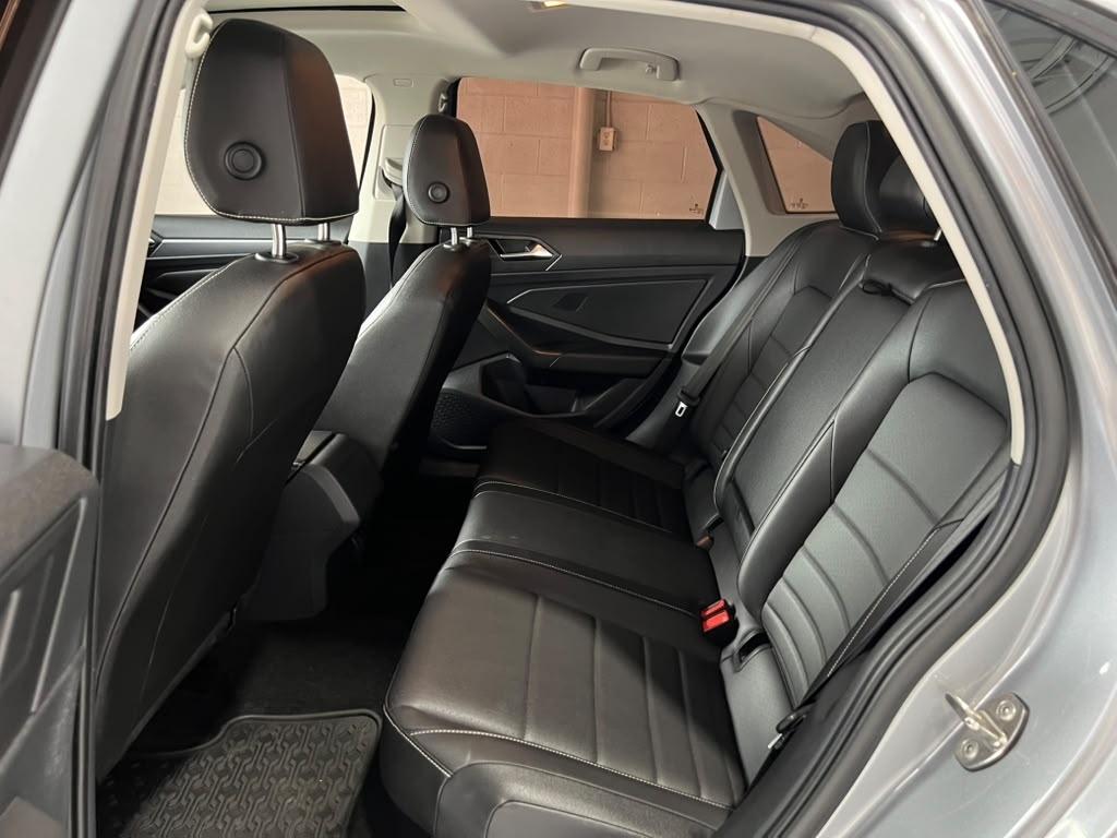 Volkswagen Jetta SE 2023