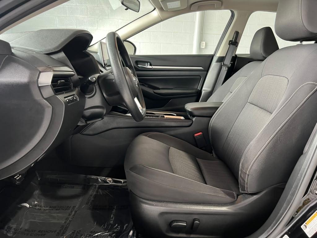 Nissan Altima 2.5 SV 2023