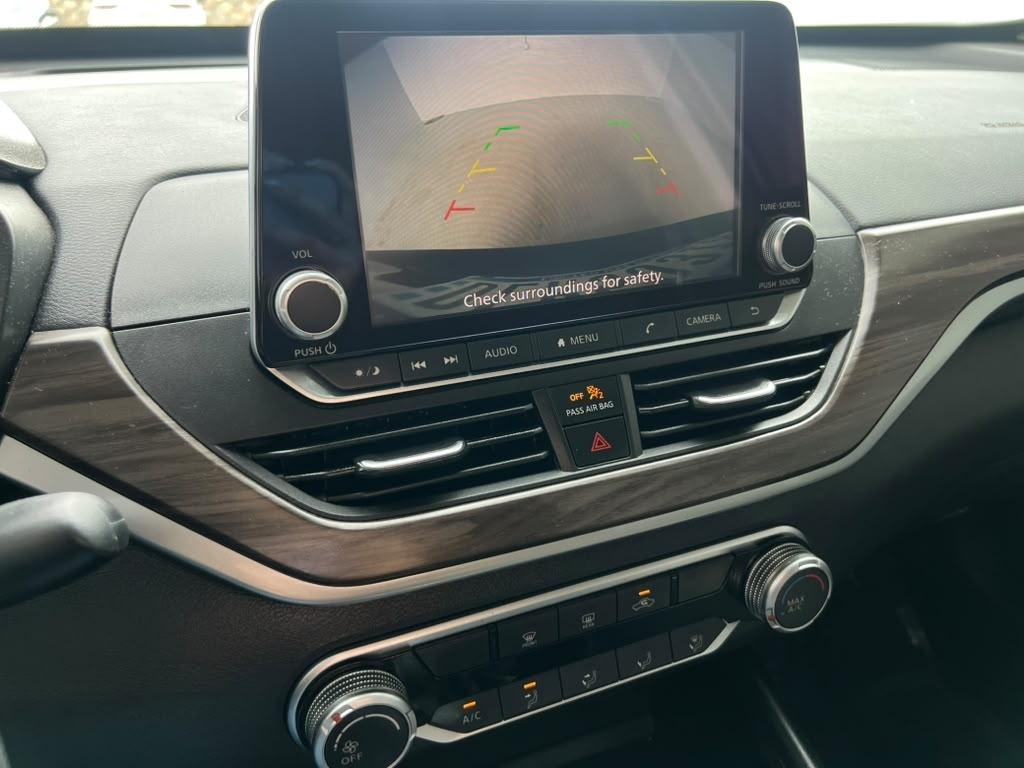 Nissan Altima 2.5 SV 2023