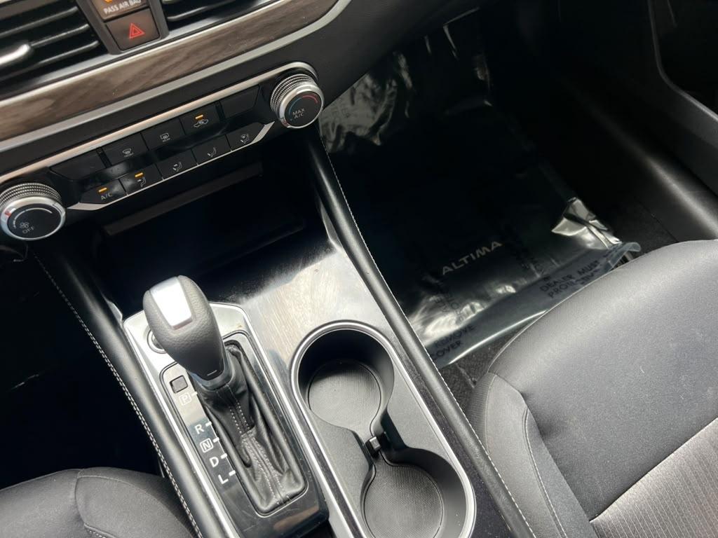 Nissan Altima 2.5 SV 2023