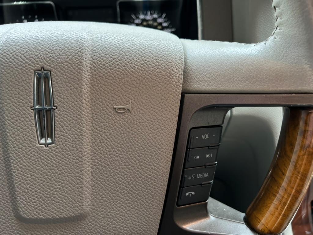 Lincoln Navigator 2WD 2013