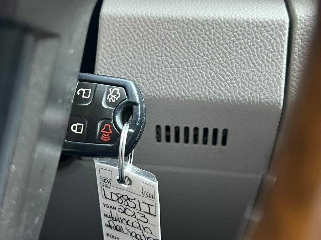 Lincoln Navigator 2WD 2013