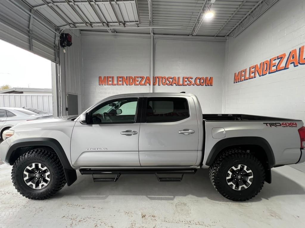 Toyota Tacoma SR5 Double Cab Long Bed V6 6AT 4WD 2017