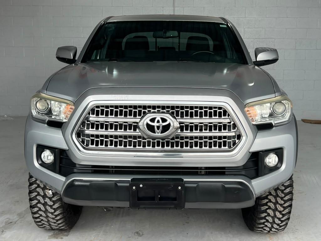 Toyota Tacoma SR5 Double Cab Long Bed V6 6AT 4WD 2017