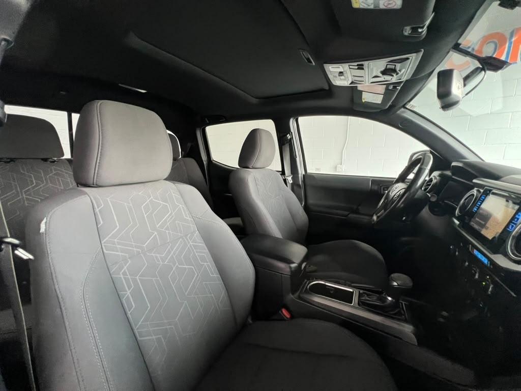 Toyota Tacoma SR5 Double Cab Long Bed V6 6AT 4WD 2017