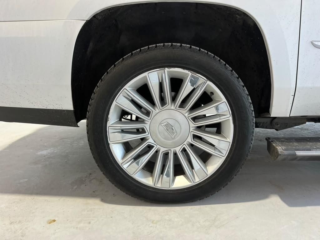 Cadillac Escalade ESV Platinum 4WD 2016