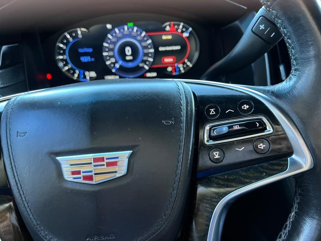 Cadillac Escalade ESV Platinum 4WD 2016