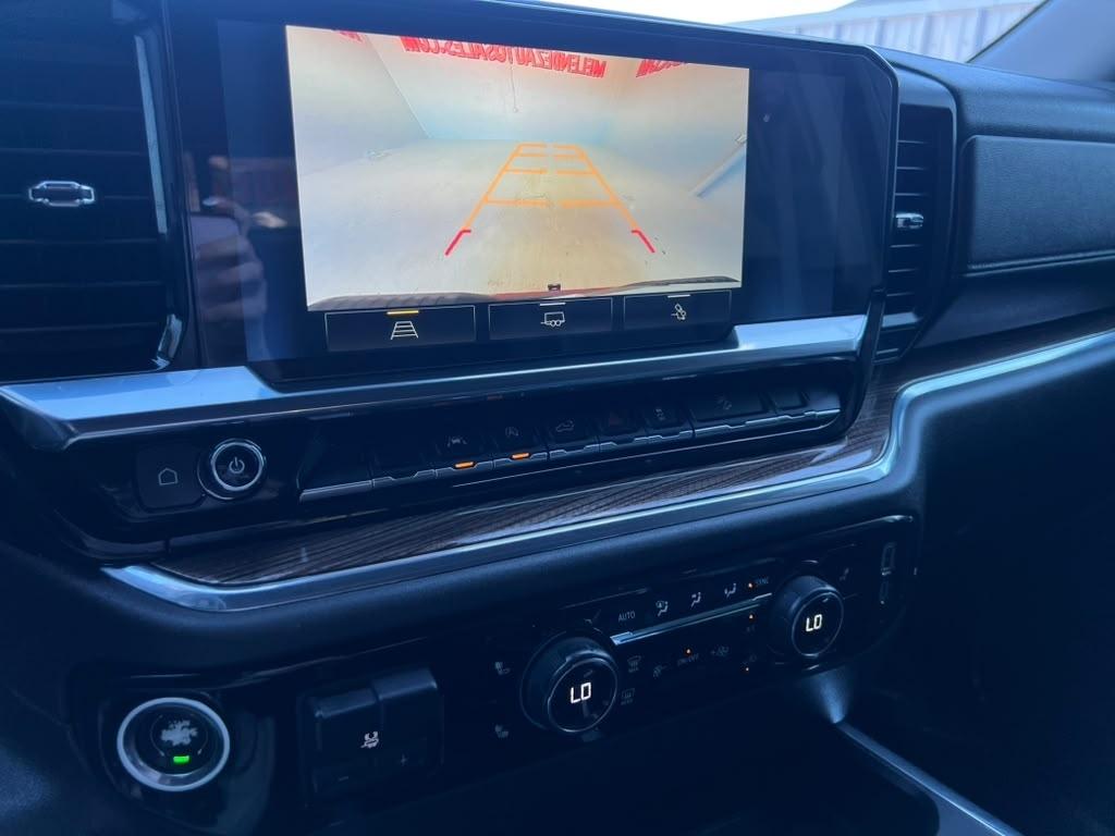 Chevrolet Silverado 1500 RST Crew Cab 4WD 2024