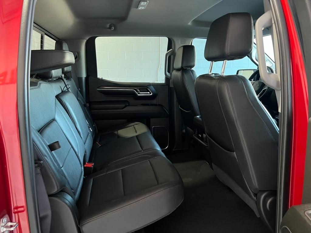 Chevrolet Silverado 1500 RST Crew Cab 4WD 2024