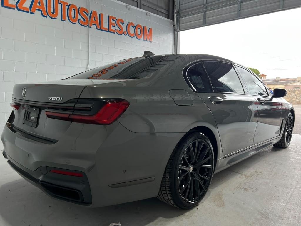 BMW 7-Series 750i xDrive 2022