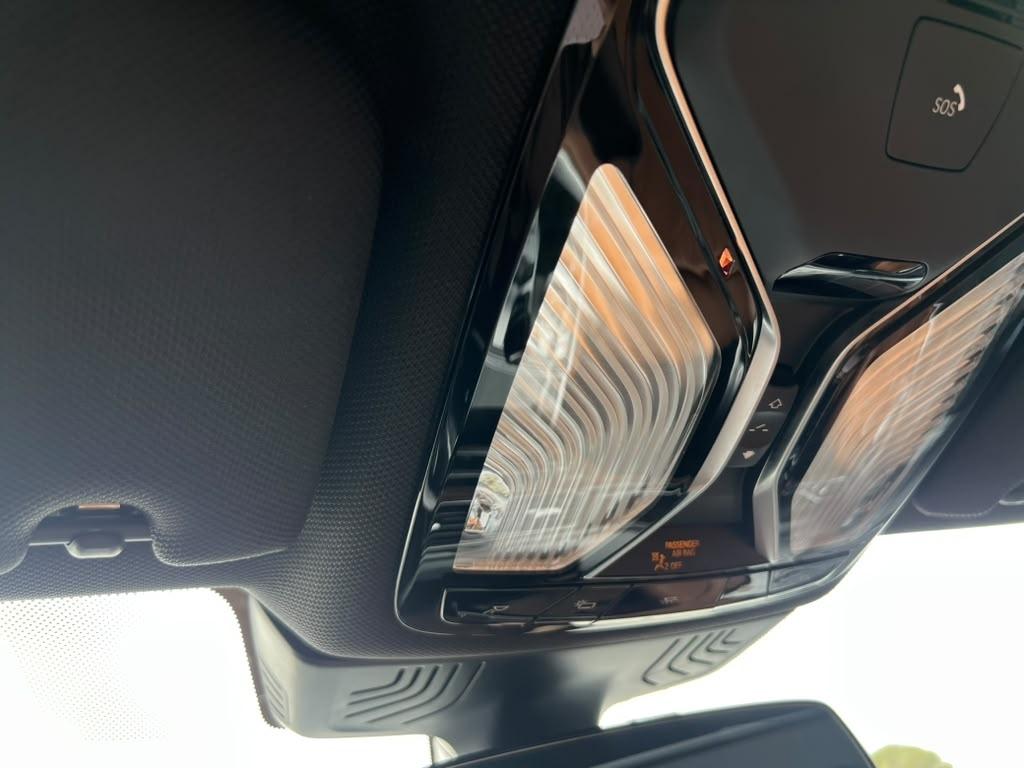 BMW 7-Series 750i xDrive 2022