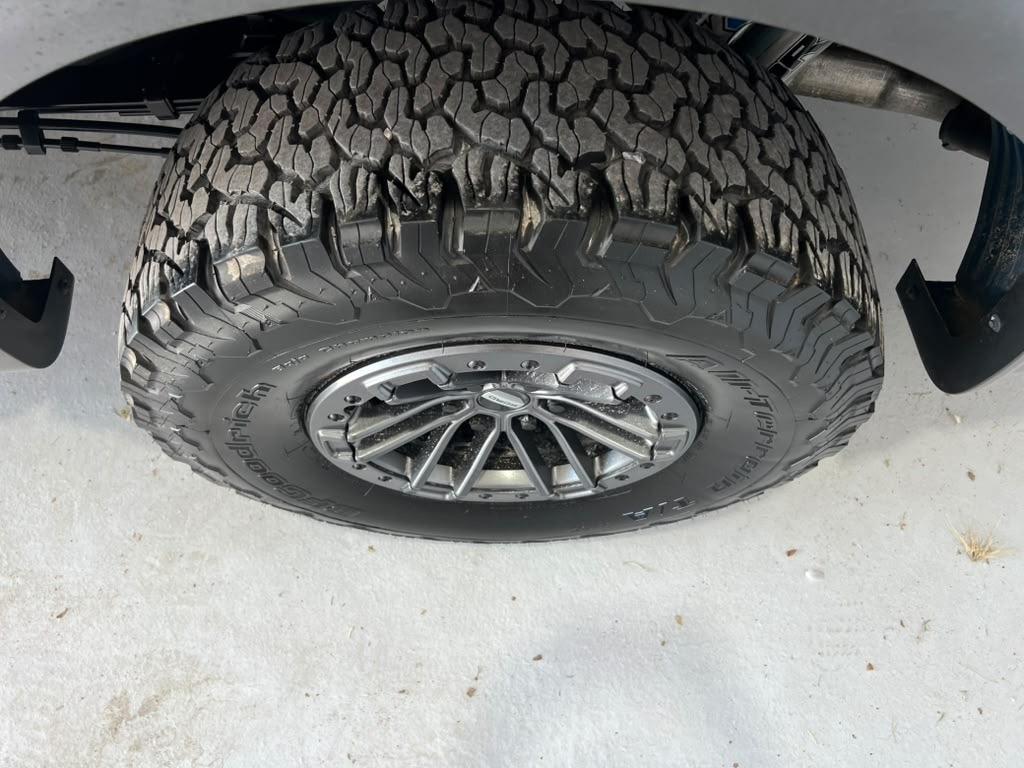 Ford F-150 Raptor SuperCrew 4WD 2017